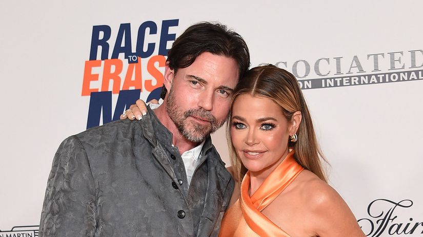 Hollywoodska herecka poziadala o zakaz priblizenia k manzelovi