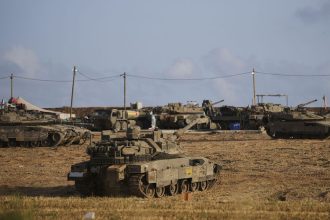 Izraelska armada po prvy raz vstupila do Dajr Balahu kde Hamas zrejme drzi rukojemnikov