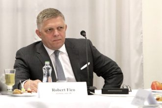 Nie je zabijanie ako zabijanie Robert Fico komentoval situaciu v Gaze