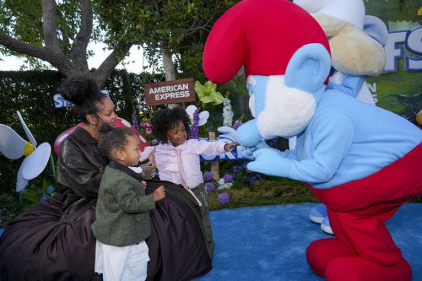 Novi Smolkovia su podla kritikov katastrofa 20 percent hodnotenie