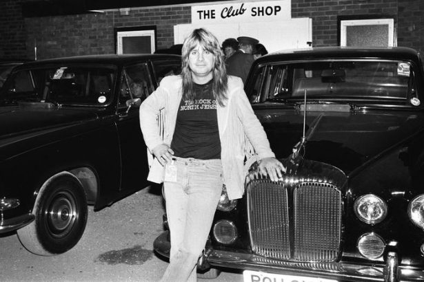 Ozzy Osbourne sa s autami nemaznal jazdil bez vodicaku