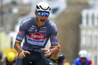 Predcasny koniec jednej hviezdy Van der Poel hospitalizovany