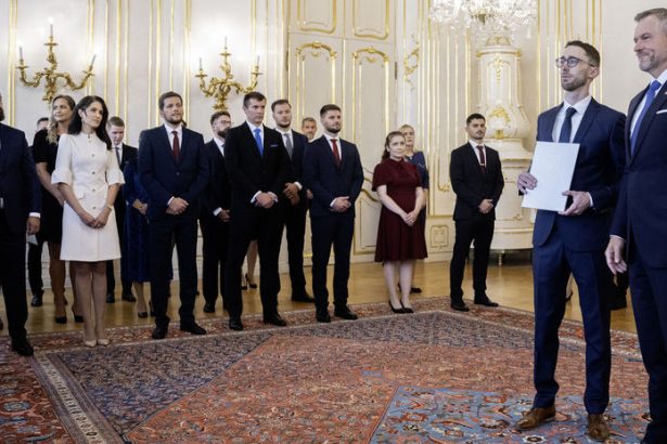 Prezident Pellegrini vymenoval novych sudcov sudov