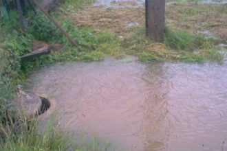 Silne lejaky suzuju sever a stred Slovenska hydrologovia varuju pred povodnami