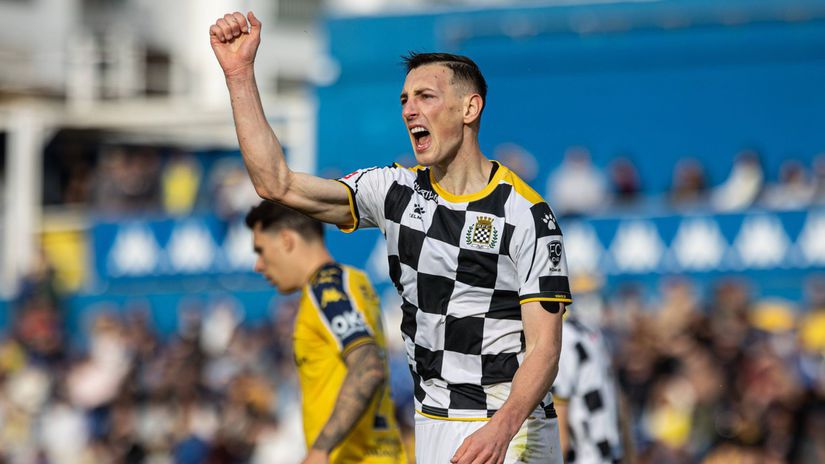 Spekulacie o Bozenikovi sa potvrdili Hra za anglicky klub