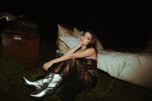 Spevacka Dailla nahrala piesen pre samotarov Some Love Zahranicne media si ju zacali vsimat