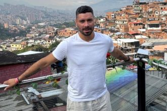 Hanbil sa za svoje korene ale sprava to zmenila