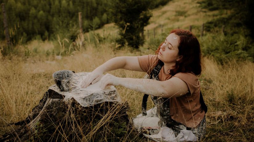 Hrdinky Povstania piekli chlieb a prali saty