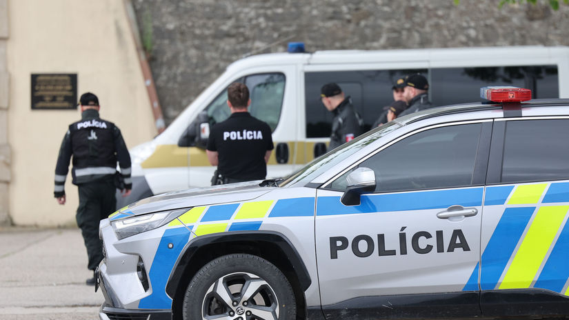 Hroza v Sobranciach Muz bez vodicaku zrazil dievcata