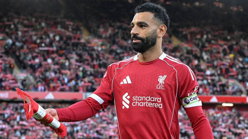 Hviezda Liverpoolu ziada odpovede od UEFA Preco zomrel palestinsky Pele