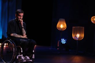 Na Voyo prichadza stand up aky ste este nevideli