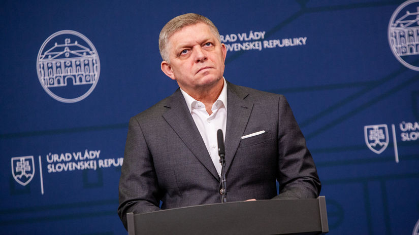 Neakceptovatelne Slovaci vo svete kritizuju Fica za postoj k Srbsku