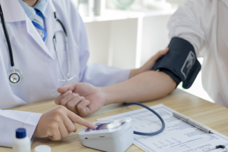 Pohar vina ako riziko Skorsie vysadenie alkoholu a lieky mozu zastavit ticheho zabijaka