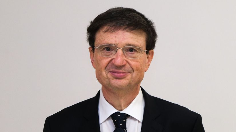 Prebudene inflacne strasidlo Znehodnotenie penazi za 35 rokov