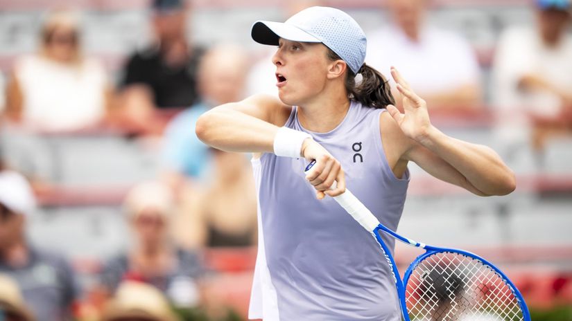 Prekvapenie v Montreale Swiatekova stratila iba styri hry neziska treti titul za sebou