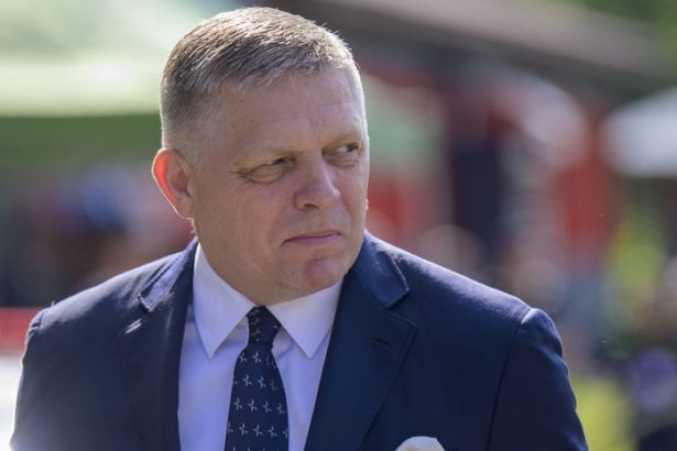 Tender na zachranky musi byt podla Fica zruseny