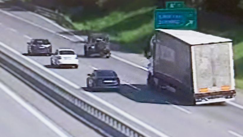 Toto snad nie Kamionista siel po dialnici bez kolesa