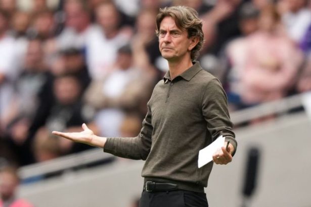 Ked vas trafi lopta do ruky nie je to penalta Trener Tottenhamu chce revolucne zmeny vo futbale