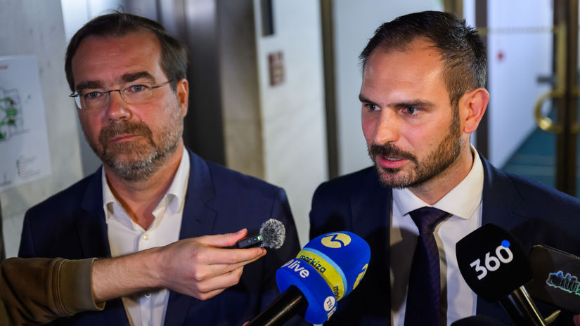 Krajci a Kratky pod tlakom Matovic im dal ultimatum