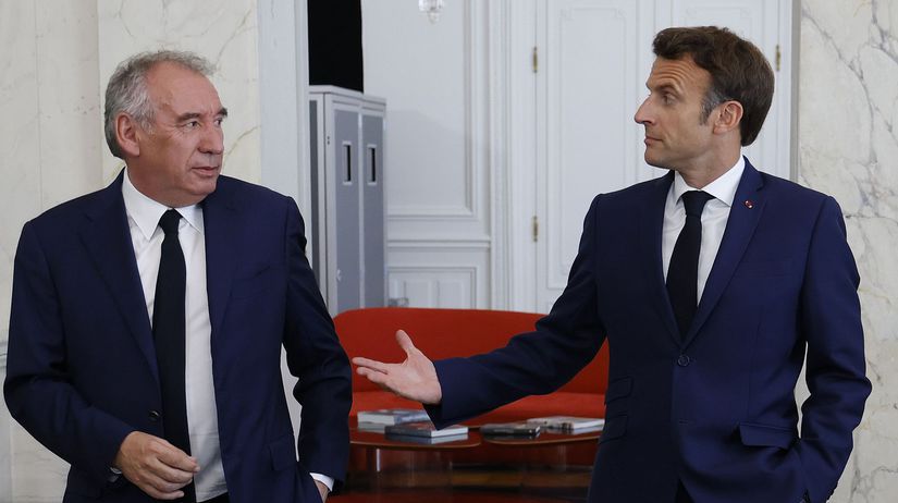 Piaty sef vlady za dva roky Macron asi strati premiera