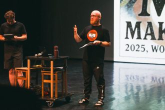 Preco trvaju spolocenske pohyby tak dlho