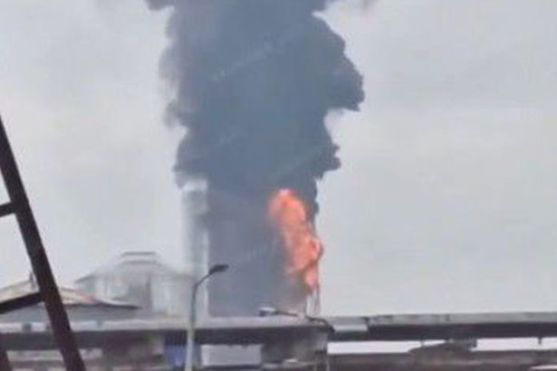 Rusky ropny gigant v plamenoch