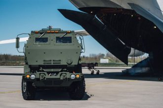 Slovensko je hole a bose Nad a experti vyvracaju tvrdenia vlady a prezidenta o obrane