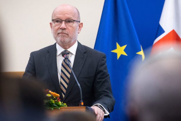 Slovensko ma v zahranici najhorsie meno v historii