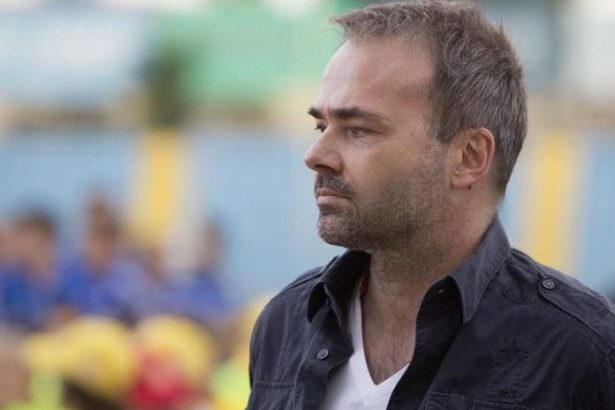 Slovensky klub kupili za korunu Otca mrzelo ze Taliani nedodrzali slovo Navrat Rezesa ku kosickemu futbalu sledoval aj Kozak