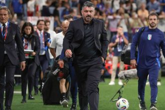 Trener Talianska prefackal hracov po polcase