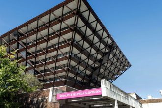 Tvorca zrusenej relacie otvorene o zasahoch STVR