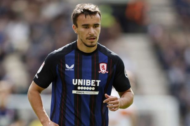 VIDEO Premiera v zakladnej zostave a rychly golDavid Strelec si otvara v Anglicku strelecky ucet