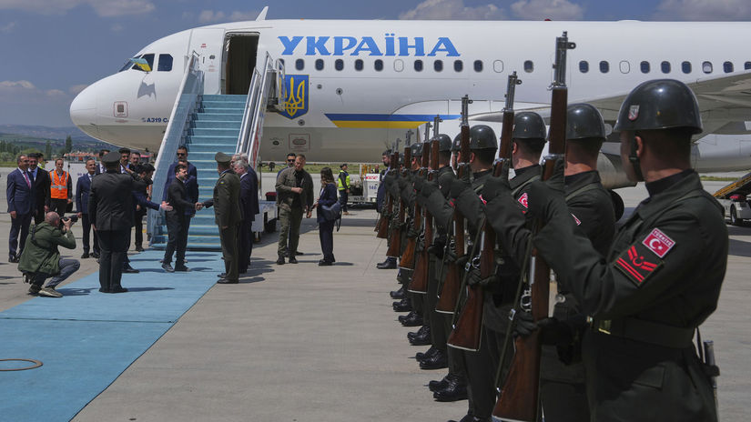 VIDEO Zelenskyj pristal v Kosiciach dohliadal vrtulnik