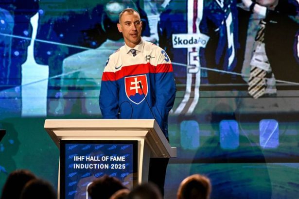 Velky navrat slovenskej legendy Charu do NHL