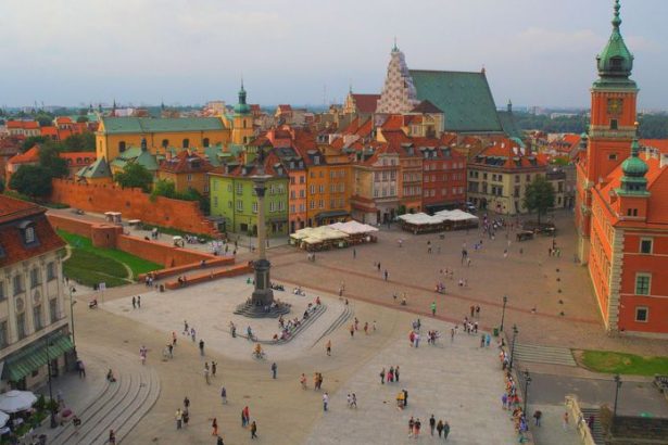 Visla vo Varsave opat prekonala historicky najnizsiu uroven