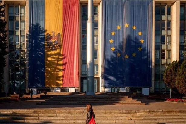 Volebna komisia zakazala kandidaturu Srdca Moldavska