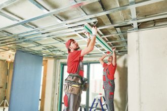 Zamestnanci zaplatia vysoky ucet za konsolidaciu