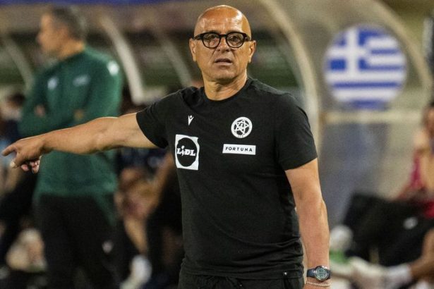 Bez Kapralika no s obidvoma Sauerovcami