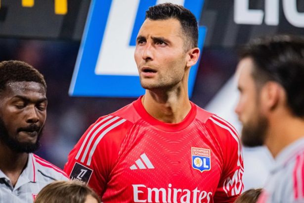 Greif a navrat do reprezentacie Hamsik venoval brankarovi Lyonu len tri vety