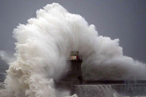 Na Europu sa ruti vichrica Amy Hrozi silny vietor