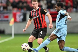 Roztrzka v zavere burliva kulisa tri cervene karty Slovan uspel vo vybicovanom derby s Trnavou