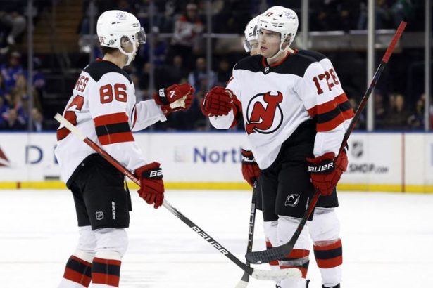 Slovaci si v NHL vylepsili bodove konto Islanders vyhrali