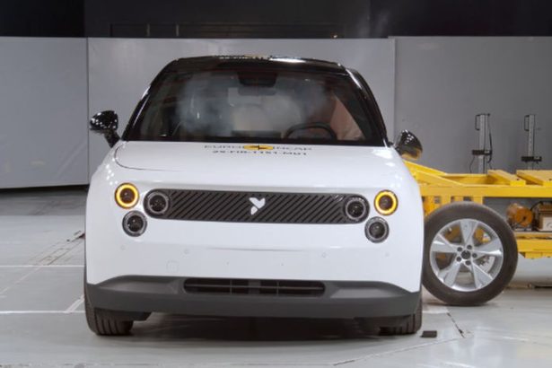 Sok Turecky Togg a cinsky Firefly porazili BMW a Toyotu v crashtestoch