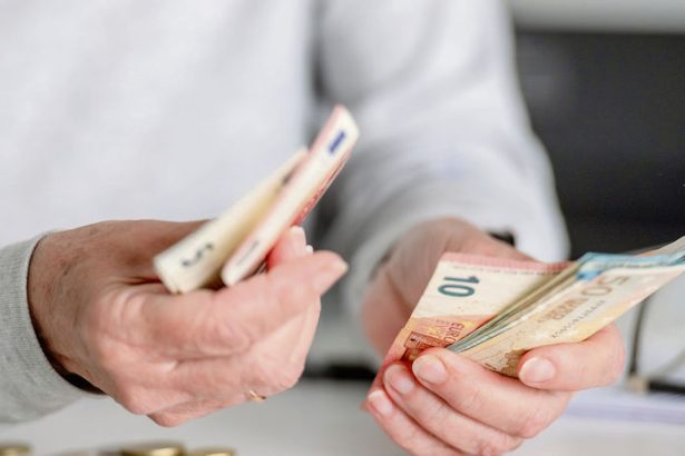 Stat zavedie nove dane a licencie Kto zaplati viac