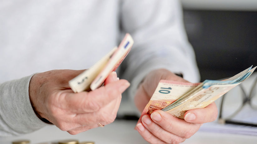 Stat zavedie nove dane a licencie Kto zaplati viac