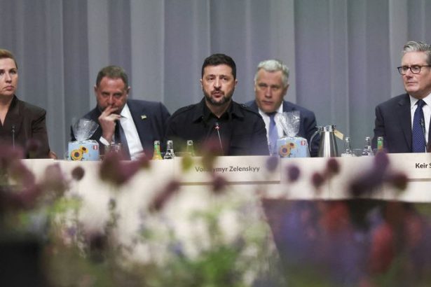 Summit v Kodani lidri EU sa nedohodli Nastal pat v otazke muru proti dronom ruskych aktiv a Ukrajiny