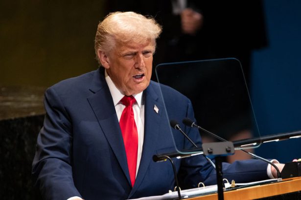 Trump zrusil summit s Putinom a uvalil sankcie