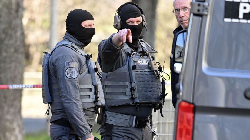 Umyselne zalozeny poziar domu v Mnichove vyvolal zasah jeden mrtvy