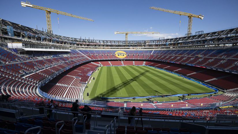 Z otvorenia Nou Campu sa stava telenovela