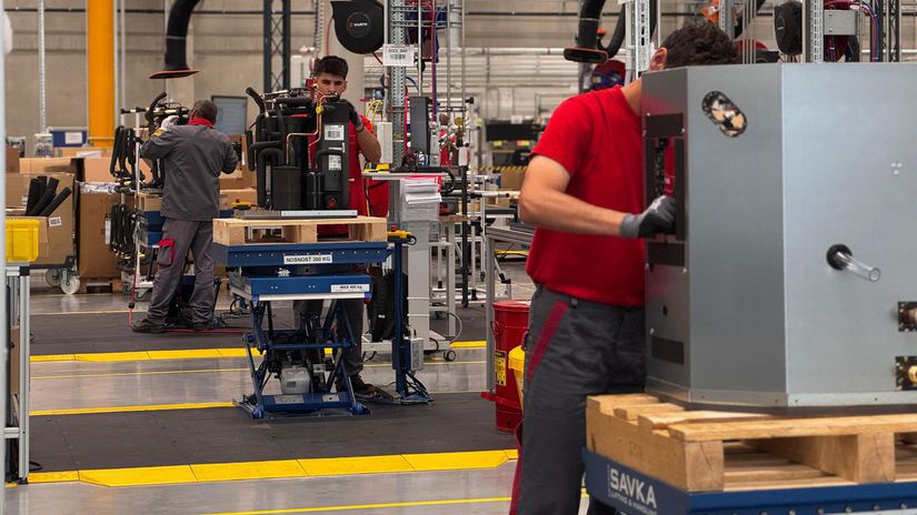 Koniec montaznej dielne Slovensko je v nedohladne